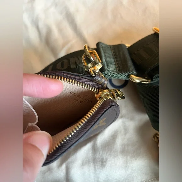 Louis Vuitton multi pochette - Picture 10 of 16